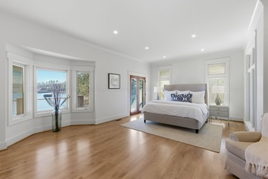 Smith Lake (Bluewater Pointe) An extensively renovated and - photo 17