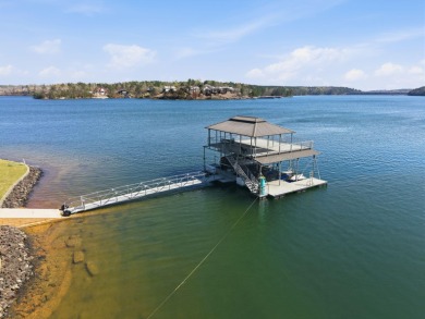 Smith Lake (Bluewater Pointe) An extensively renovated and - photo 44