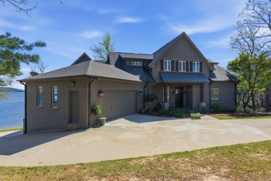 Smith Lake (Bluewater Pointe) An extensively renovated and - photo 50