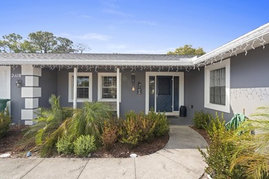 Beautifully maintained home featuring a brand-new 2025 roof for - photo 5