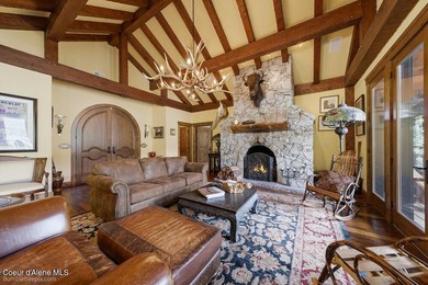 Extraordinary custom waterfront home on 2.56 private acres - photo 8