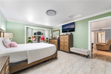 Beautiful Single story home with 4 bedrooms and 2 bathrooms in a