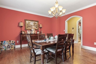 Welcome to refined living in this exceptional private estate - photo 16