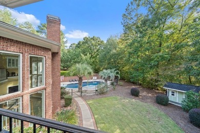 Welcome to refined living in this exceptional private estate - photo 30