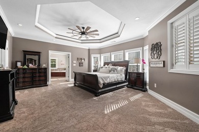 Welcome to refined living in this exceptional private estate - photo 34