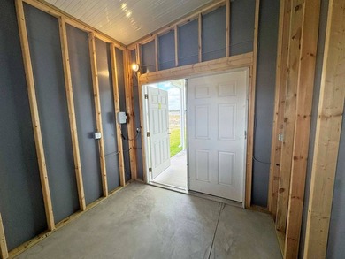 Spring Savings! $10,000 off List Price: $199,900 + Put only 5% - photo 35