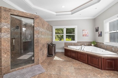 Welcome to refined living in this exceptional private estate - photo 37
