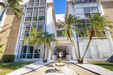 Experience modern living in this fully remodeled 1-bedroom - photo 8