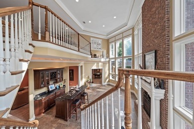 Welcome to refined living in this exceptional private estate - photo 42