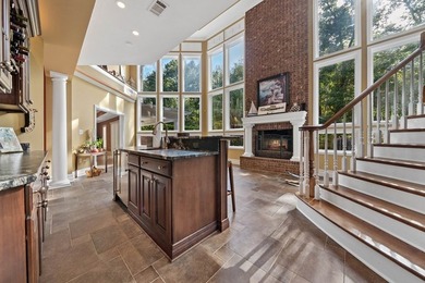 Welcome to refined living in this exceptional private estate - photo 47