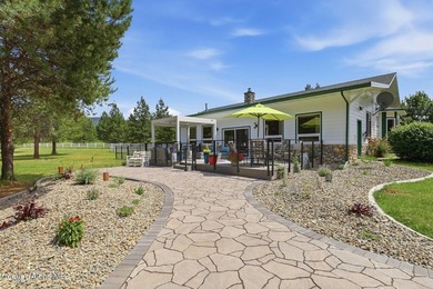 20 minutes from Sandpoint & 45 minutes from Coeur d'Alene, this - photo 4