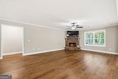 AFFORDABLE LAKE OCONEE AREA 4 BEDROOM HOME! This great-value - photo 12