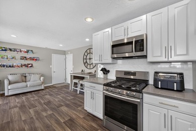 If you are looking for carefree living in a golf course - photo 14
