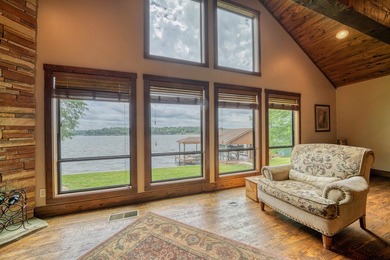 MAGNIFICENT MAIN LAKE VIEWS on beautiful Lake Cypress Springs! - photo 23