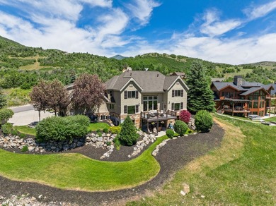 A rare mountain masterpiece where luxury living meets - photo 4