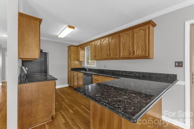Outstanding location in North Asheville near lovely Beaver Lake - photo 6