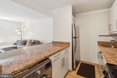 Live right on Rittenhouse Square! Step out of the lobby, cross - photo 12