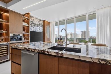 Step into a state-of-the-art, fully reimagined Bellini residence - photo 15