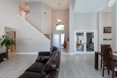 Lakefront living doesn't get more complete than this. Fully - photo 18