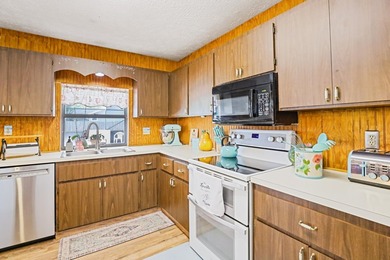 Discover this stunning 3-bed, 2-bath home located in Port St - photo 18