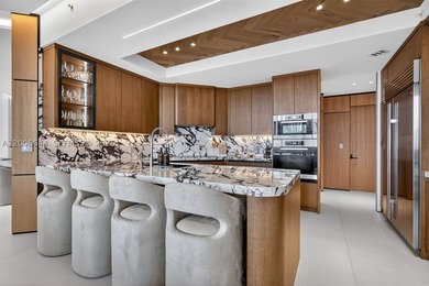 Step into a state-of-the-art, fully reimagined Bellini residence - photo 19