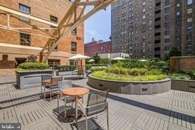 Live right on Rittenhouse Square! Step out of the lobby, cross - photo 23