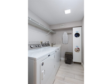 Lakefront living doesn't get more complete than this. Fully - photo 26