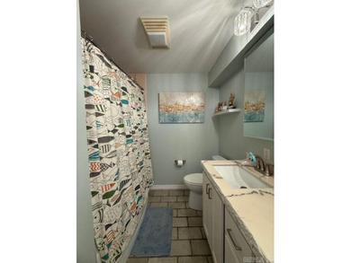 HOW ABOUT A HOME WITH THREE L'S? Luxurious, Lovable, and - photo 28