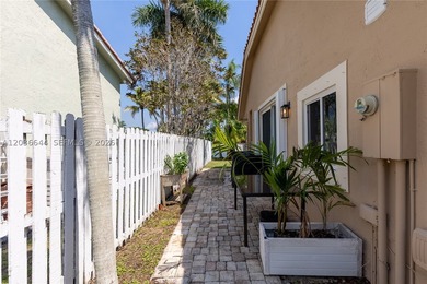 Lakefront living doesn't get more complete than this. Fully - photo 31