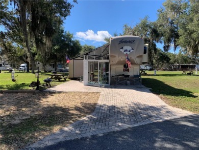 Lake Ocklawaha Lot For Sale in Fort Mccoy Florida