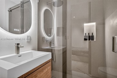 Step into a state-of-the-art, fully reimagined Bellini residence - photo 46