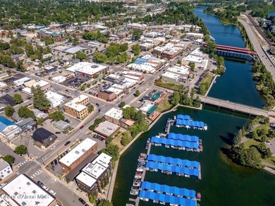 A RARE WATERFRONT INVESTMENT OPPORTUNITY IN THE HEART OF - photo 3