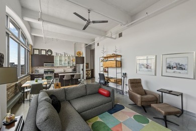 Live in the heart of the North Loop at Tower Lofts. This - photo 9