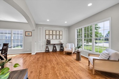 Chic and sophisticated, this picture-perfect brick and - photo 3