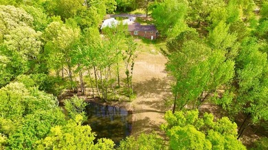 REALLY NICE HOME FIRST TIME ON THE MARKET - Remodeled throughout - photo 36