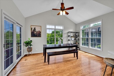 Chic and sophisticated, this picture-perfect brick and - photo 9