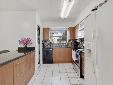 Welcome to 9702 NW 5th Ln #9702, Miami, FL 33172, 3/2 - photo 7