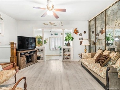 Beautiful Colonial featuring 4 bedrooms and 3 bathrooms - photo 3