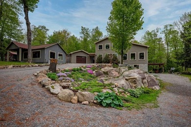 Welcome to Cathedral Rock, a one-of-a-kind lakefront retreat set - photo 11