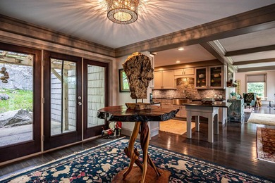 Welcome to Cathedral Rock, a one-of-a-kind lakefront retreat set - photo 16
