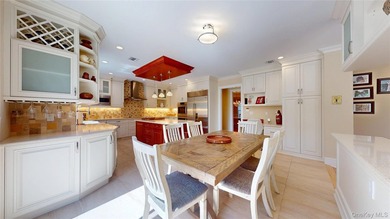 Framed by sweeping pond views and surrounded by over 2 private - photo 19