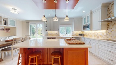 Framed by sweeping pond views and surrounded by over 2 private - photo 20