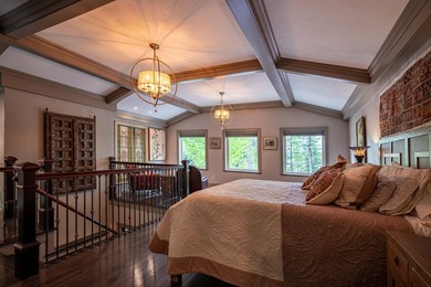 Welcome to Cathedral Rock, a one-of-a-kind lakefront retreat set - photo 33