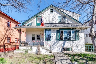Fantastic Downtown Investment: Prime P2 Zoned Property with - photo 2