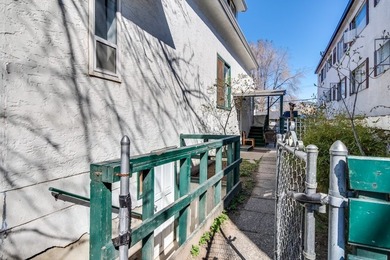 Fantastic Downtown Investment: Prime P2 Zoned Property with - photo 3