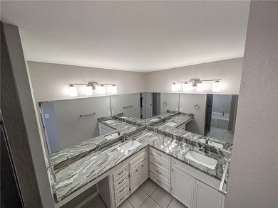 Welcome to 100 Lone Oak in Portland, Texas - a beautifully - photo 12