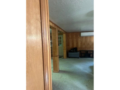 Charming 3 bedroom, 2 bath house with lots of space, right - photo 17