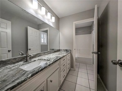 Welcome to 100 Lone Oak in Portland, Texas - a beautifully - photo 19