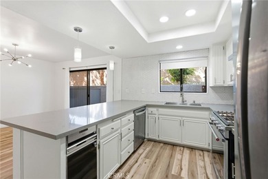 NEWLY REFRESHED END-UNIT IN LOMITA PINES | LIGHT, BRIGHT & - photo 21