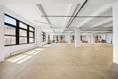 For auction is the entire 4th Floor (Units 4A and 4B) of 305 7th - photo 3